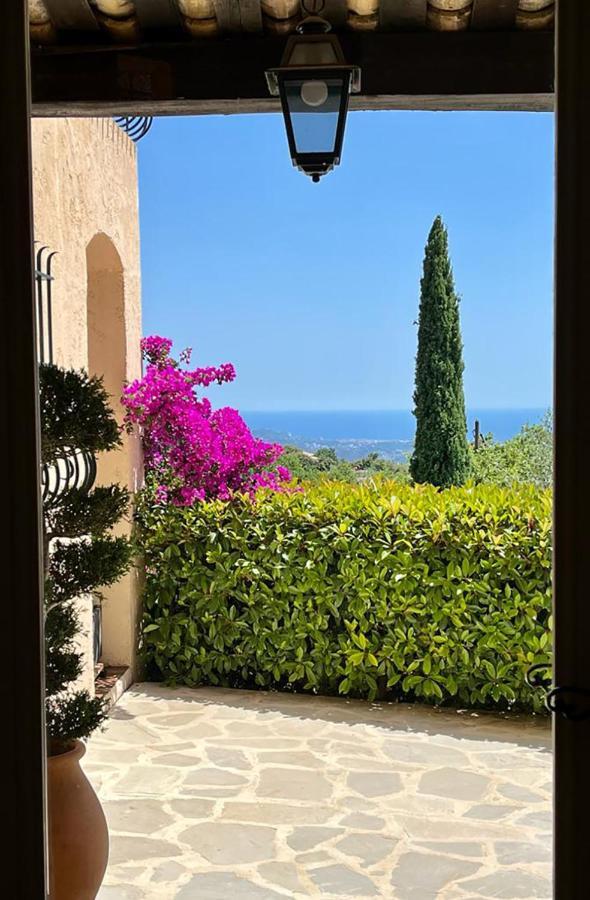 Les Hauts De La Riviera Cabris Bagian luar foto