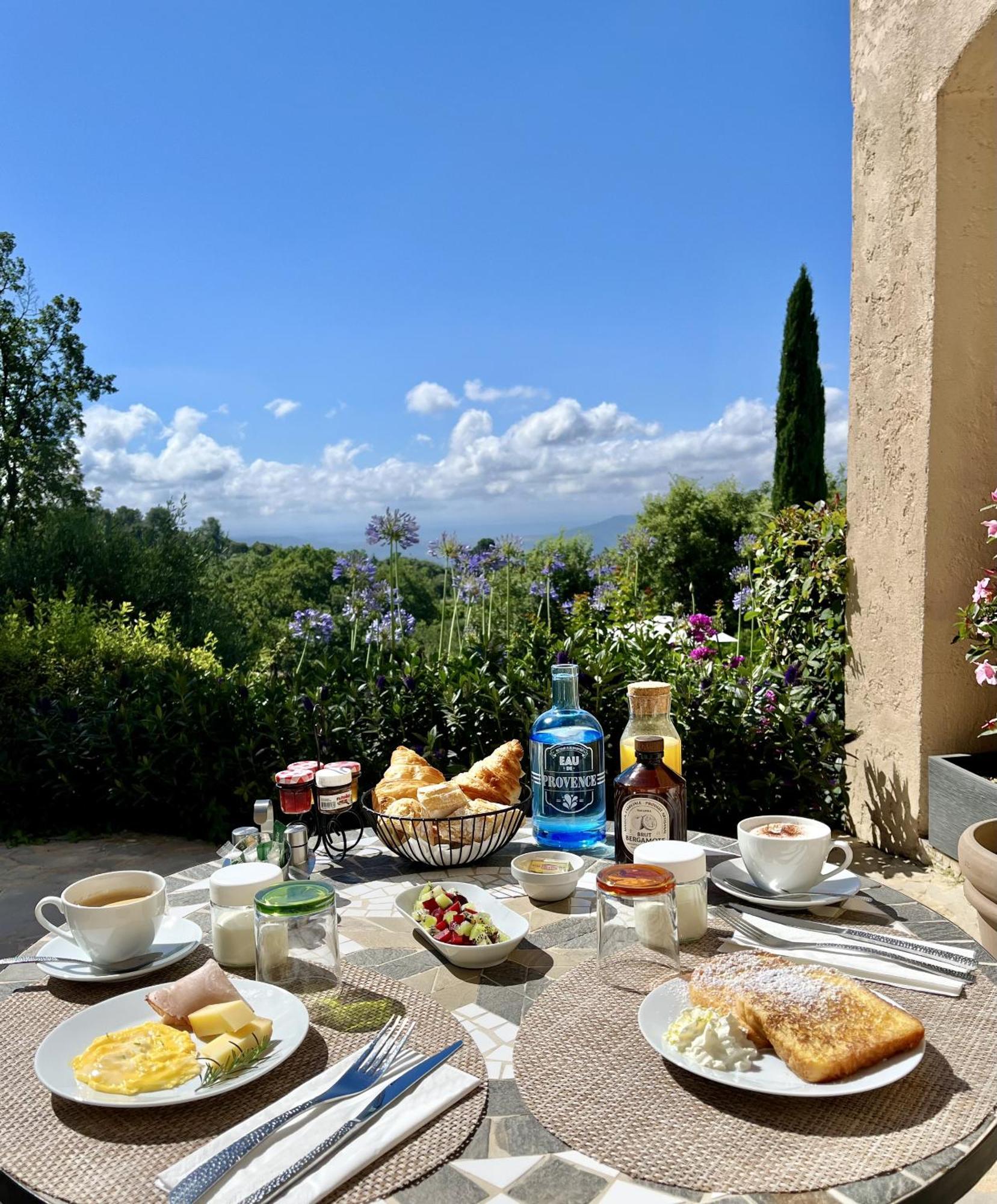 Les Hauts De La Riviera Cabris Bagian luar foto